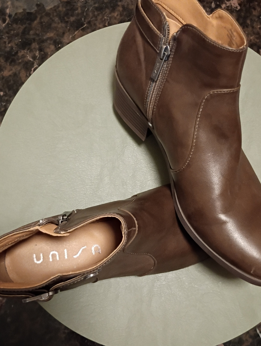 Unisa Olive-Taupe Leather Side-Buckle Ankle Boot Size 9 M - Picture 8 of 11
